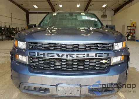2020 Chevrolet Silverado C1500 Custom из США, поврежденный, VIN 1GCRWBEK2LZ218582